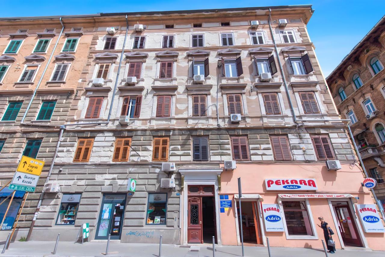 Market & Art Square Place Rijeka Eksteriør bilde